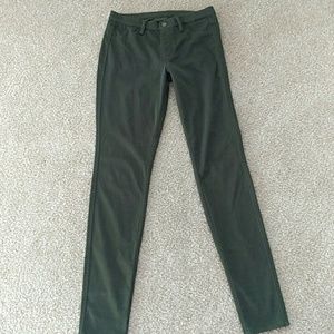 UNIQLO Women legging pant -Olive/Dark Green